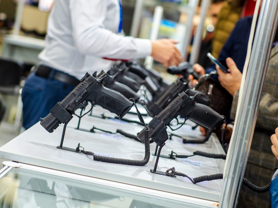 4 Steps to Buying a Handgun in Texas